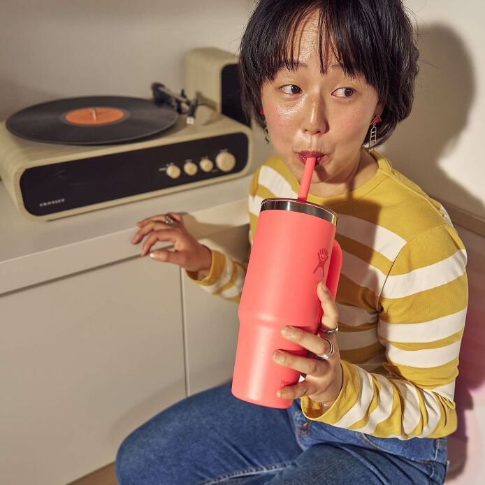 24-oz-travel-tumbler-m8 hf_s26_mcinnis_2487.jpg