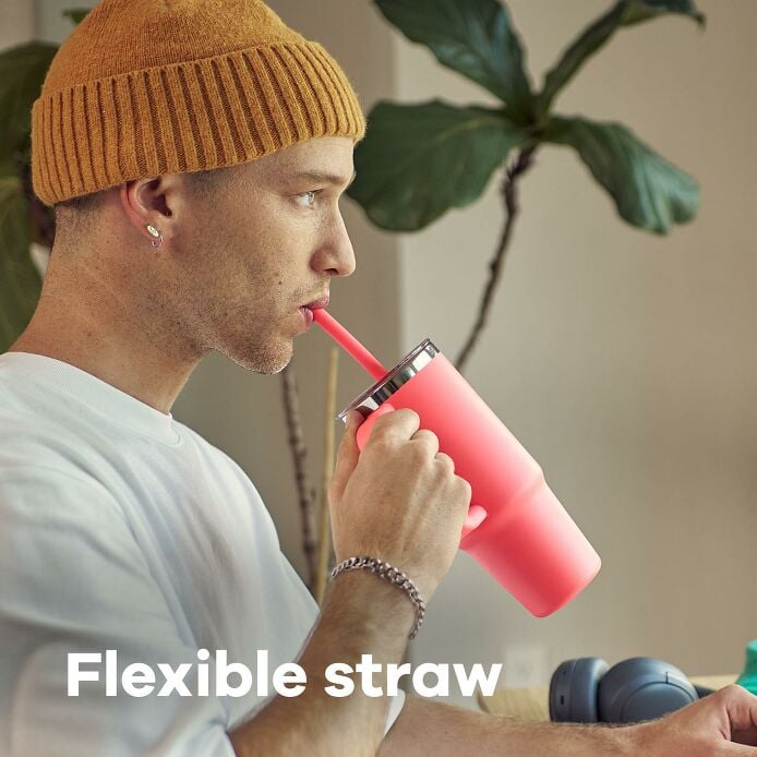hydration-handledtm-bundle-x3 hf_s26_ttpscc_apdp_06.jpg