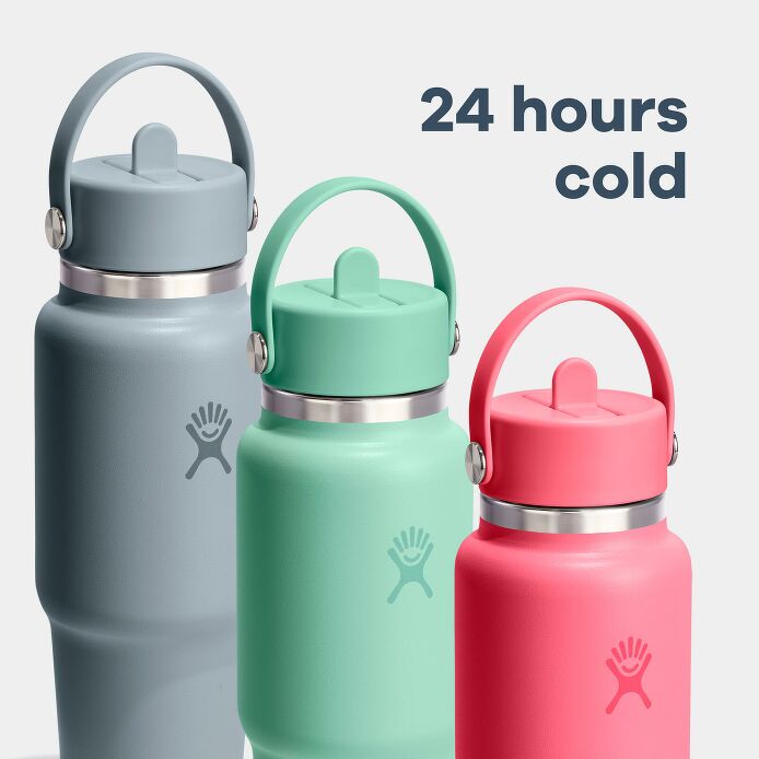 32-oz-travel-bottle-with-flex-straw-cap-a6 hf_s26_wtcfs_apdp_04_8.jpg