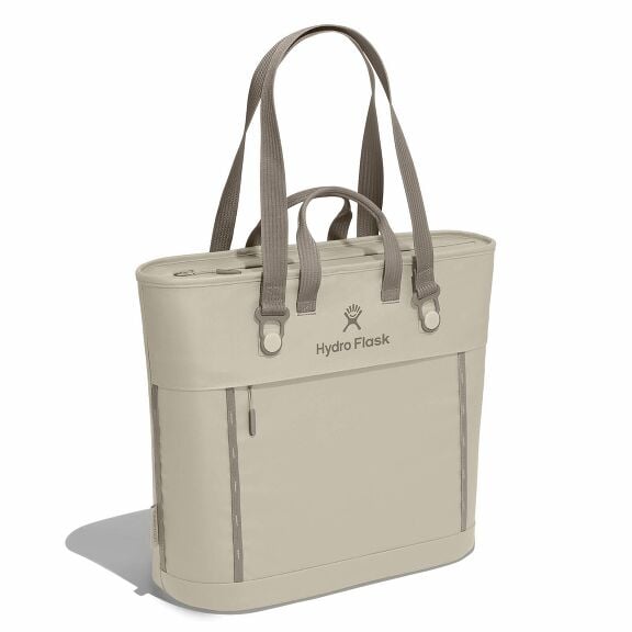 carryouttm-soft-cooler-tote-20-l-v4 midiit114-carryout-tote-20l-oat-angled.jpg