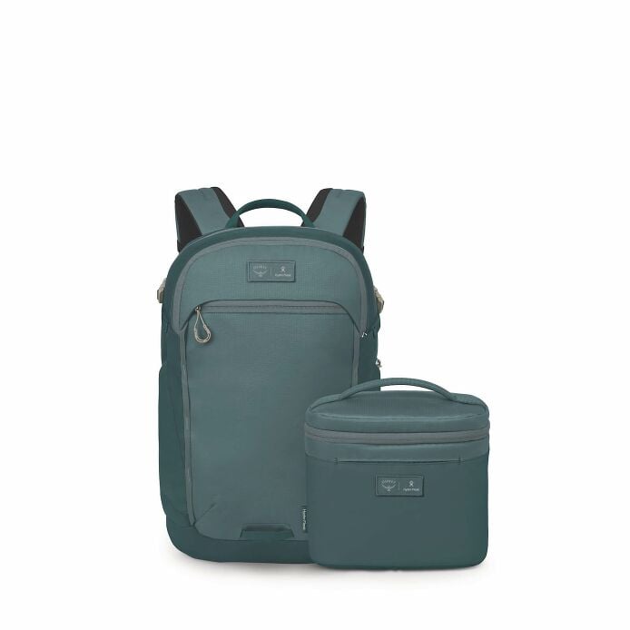 osprey-axis-x-hydro-flask-campus-essentials-bundle-n1 ospreyaxis_hydroflask5l_lunch_bag_f25_front_cascade_10007249.jpg