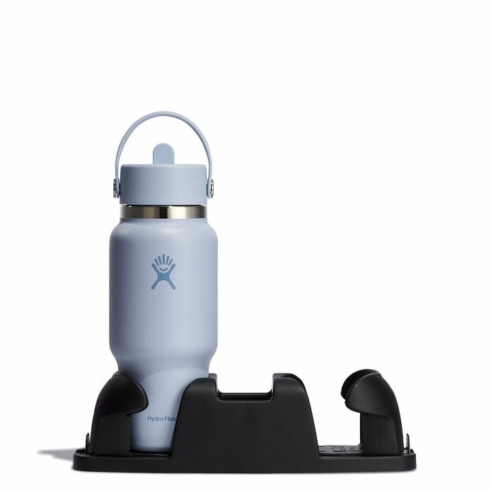 24-oz-travel-bottle-with-flex-straw-cap-w7 surf-travel-bottle-in-cuplholder_2_8_1.jpg